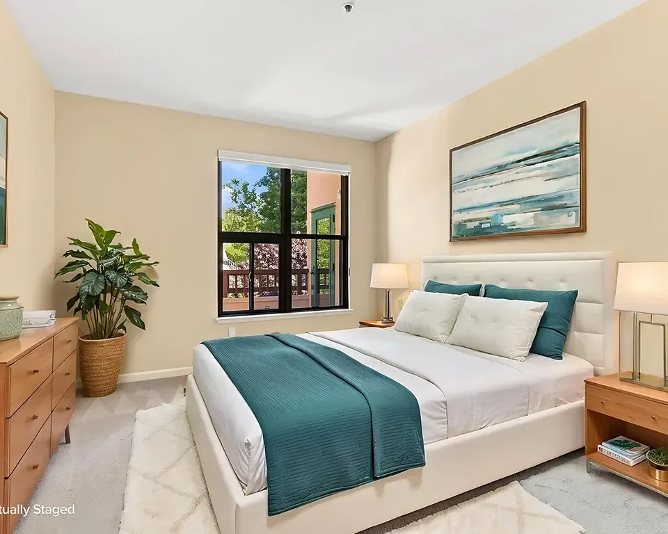 Alder Bedroom 504 H