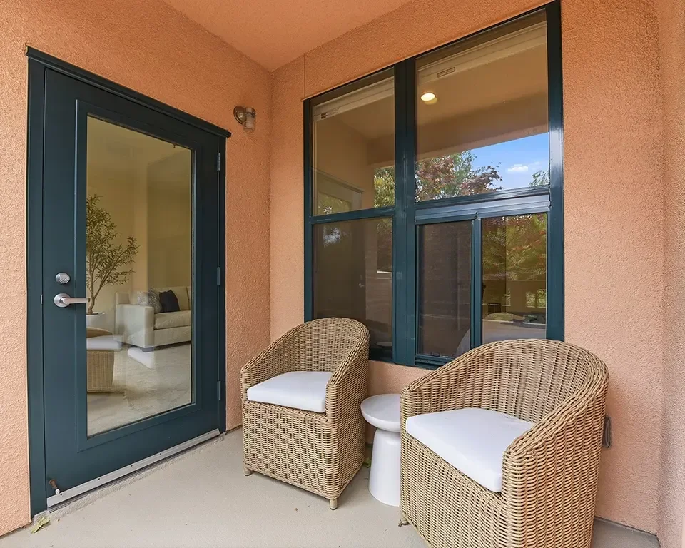 Aster Balcony 412 F